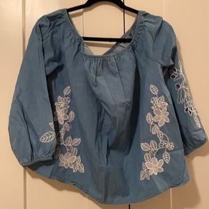 Off the shoulder Shirt